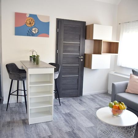 אגר Roomstore Studio Apartments מראה חיצוני תמונה