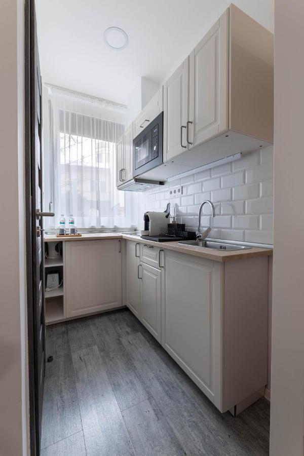 אגר Roomstore Studio Apartments מראה חיצוני תמונה