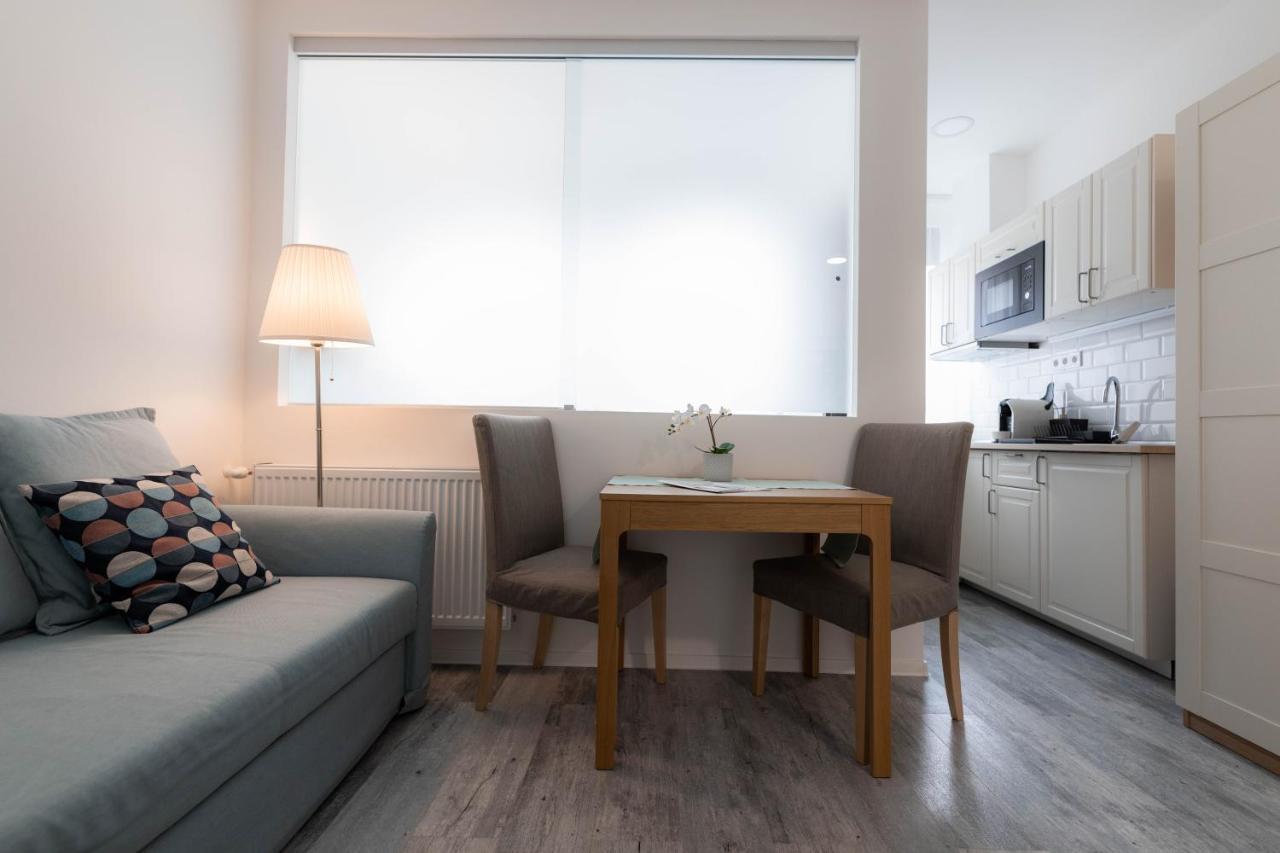 אגר Roomstore Studio Apartments מראה חיצוני תמונה