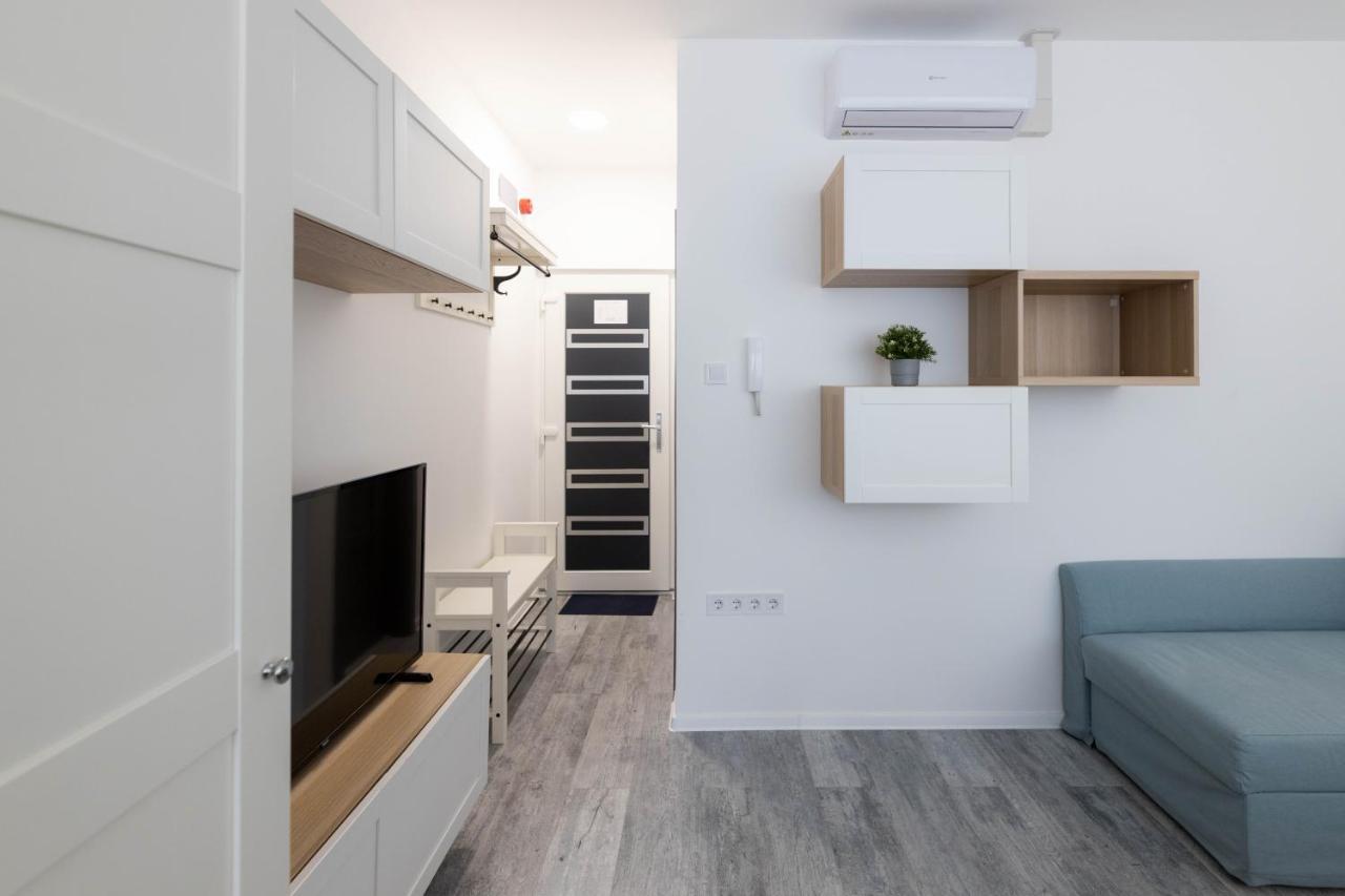 אגר Roomstore Studio Apartments מראה חיצוני תמונה