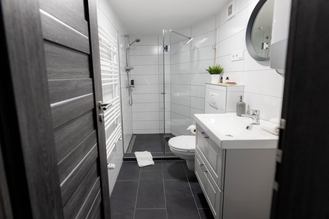 אגר Roomstore Studio Apartments מראה חיצוני תמונה
